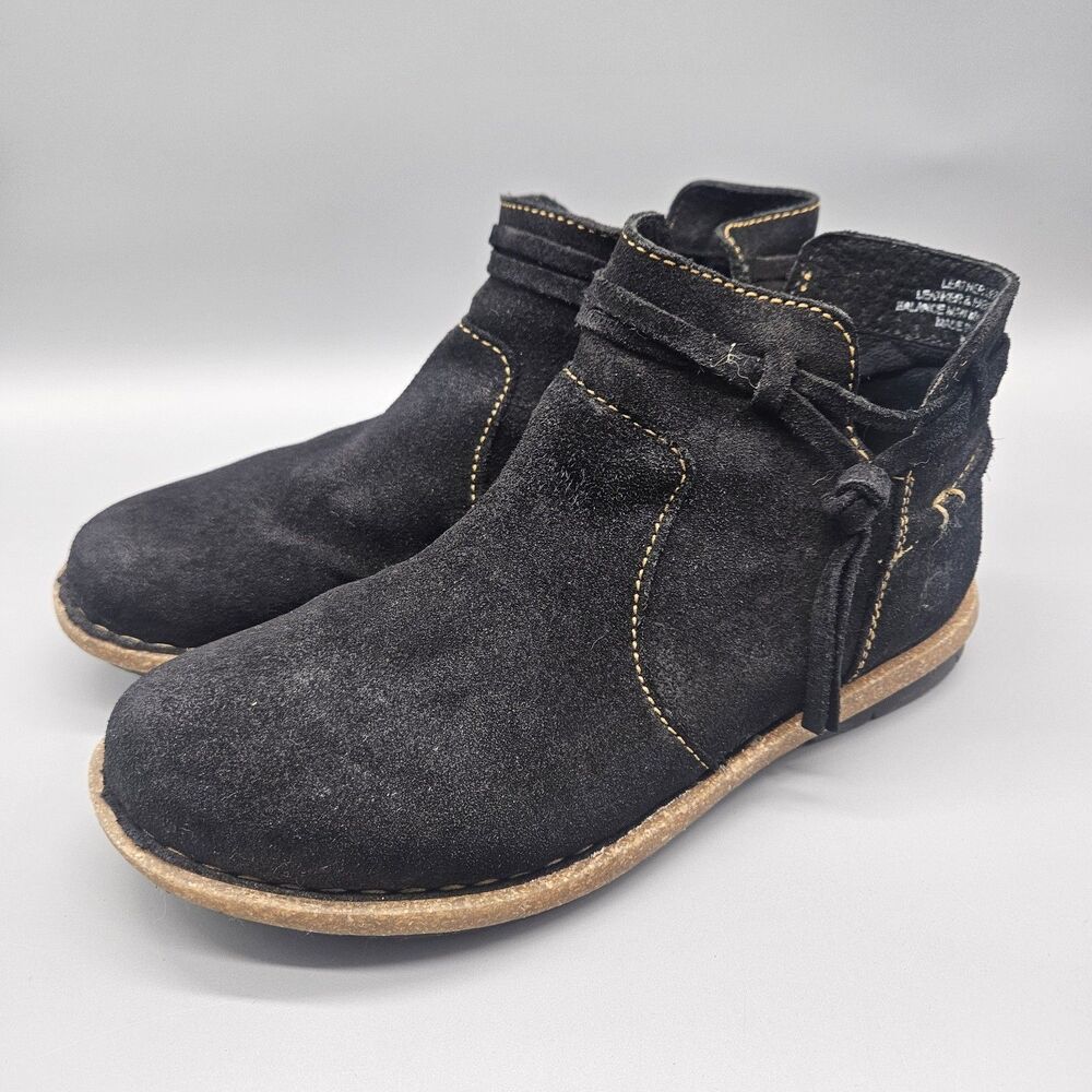 Born Tarkiln Flat Zip Ankle Boots Distressed Black Suede Size 7.5 Womens US
